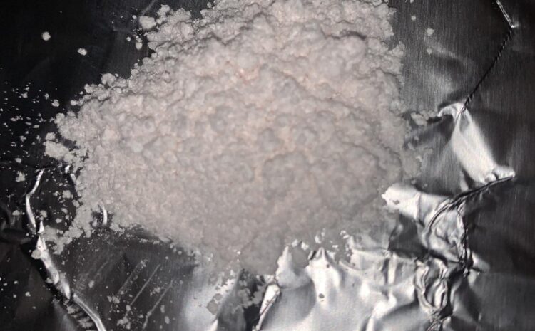 Köp 2C-B-pulver online – högren fenetylamin för forskning